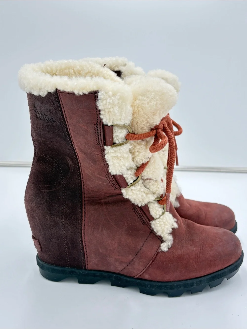 Sorel Joan of Arctic Boot Mid Lamb Shearling Wedge II Waterproof Cattail Sz 7.5